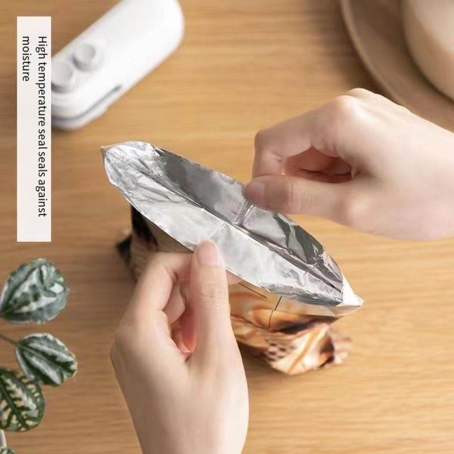 2-in-1 Mini Portable Bag Heat Sealer & Cutter