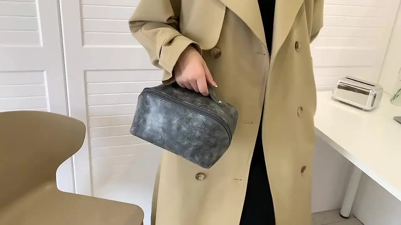 Stretchable Luggage Cover