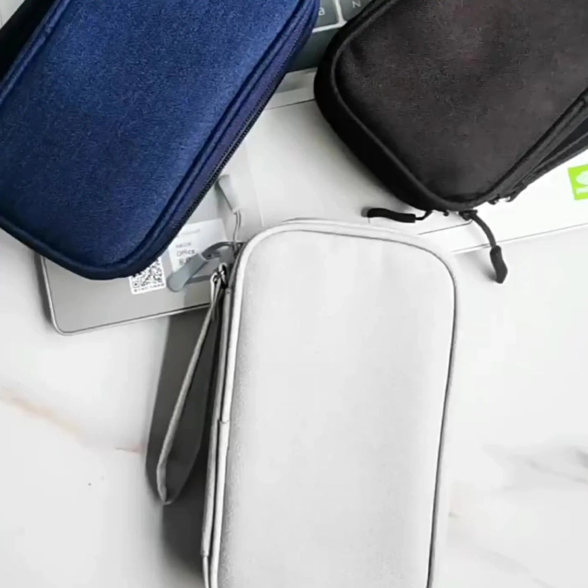 Custodia Organizer Multistrato per Cavi da Viaggio e Accessori Tech