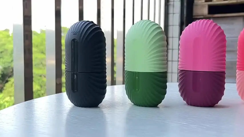 Reusable Silicone Facial Ice Roller Cube for Skin De-puffing & Massage
